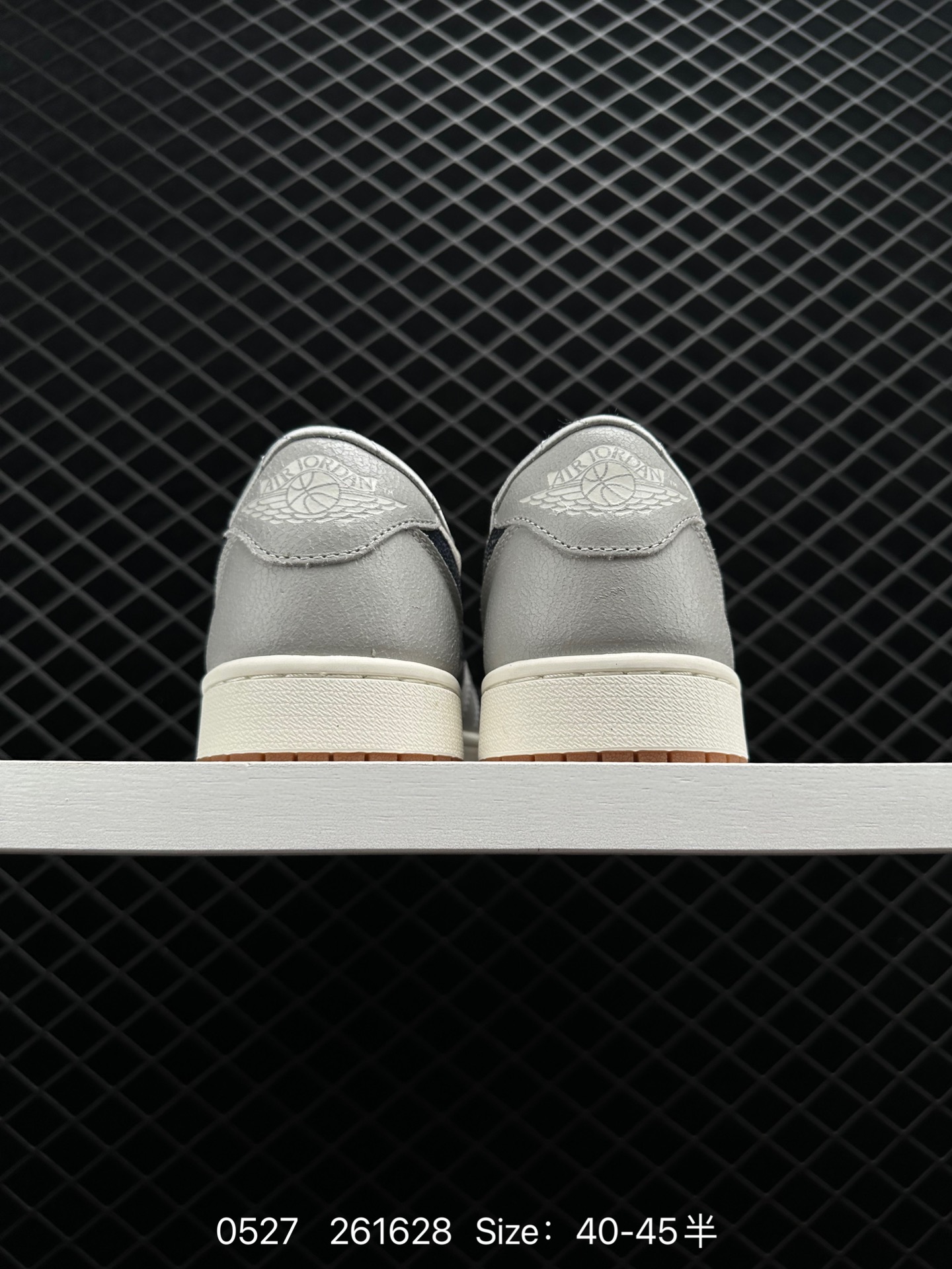 Air Jordan 1 Low AJ1